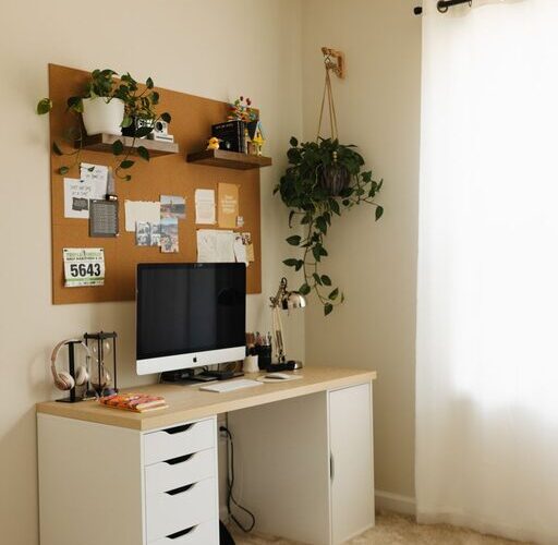 Creating a Cosy and Productive Home Workspace: Top Tips